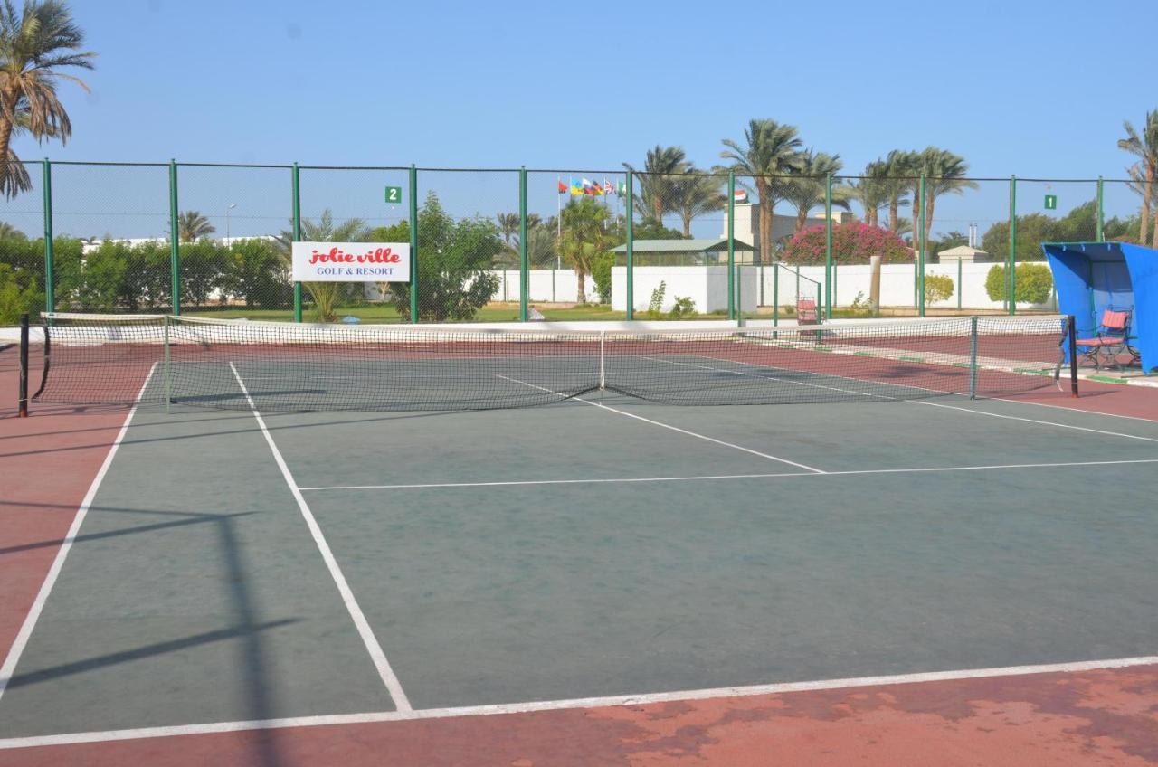 Pickalbatros Golf Beach Resort Sharm el-Sheikh Bagian luar foto Tennis court at the club