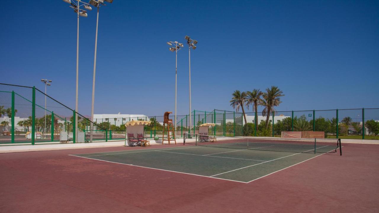 Pickalbatros Golf Beach Resort Sharm el-Sheikh Bagian luar foto Tennis court
