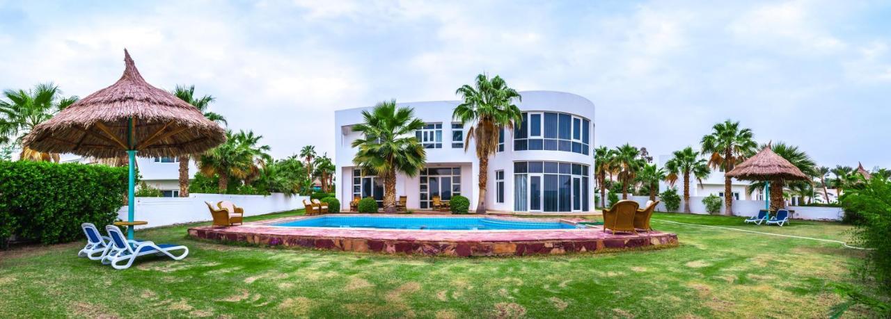 Pickalbatros Golf Beach Resort Sharm el-Sheikh Bagian luar foto Villa in Al-Ghaziya